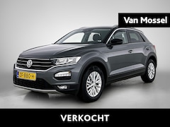 Volkswagen T-Roc - 1.5 TSI Style | ACHTERUITRIJCAMERA | TREKHAAK | STOELVERWARMING | VIRTUAL COCKPIT | PARKEE