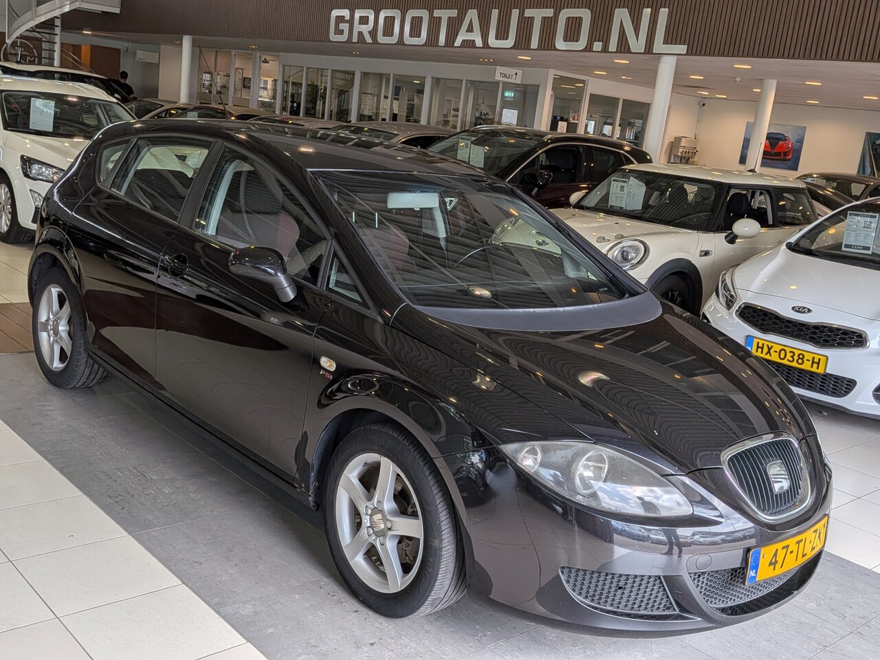 SEAT Leon - 2.0 FSI Reference OPKNAPPER, Airco, Cruise Control - AutoWereld.nl