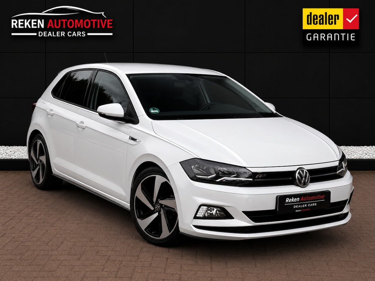 Volkswagen Polo - 1.0 TSI R-line DSG Carplay Airco Cruise - AutoWereld.nl