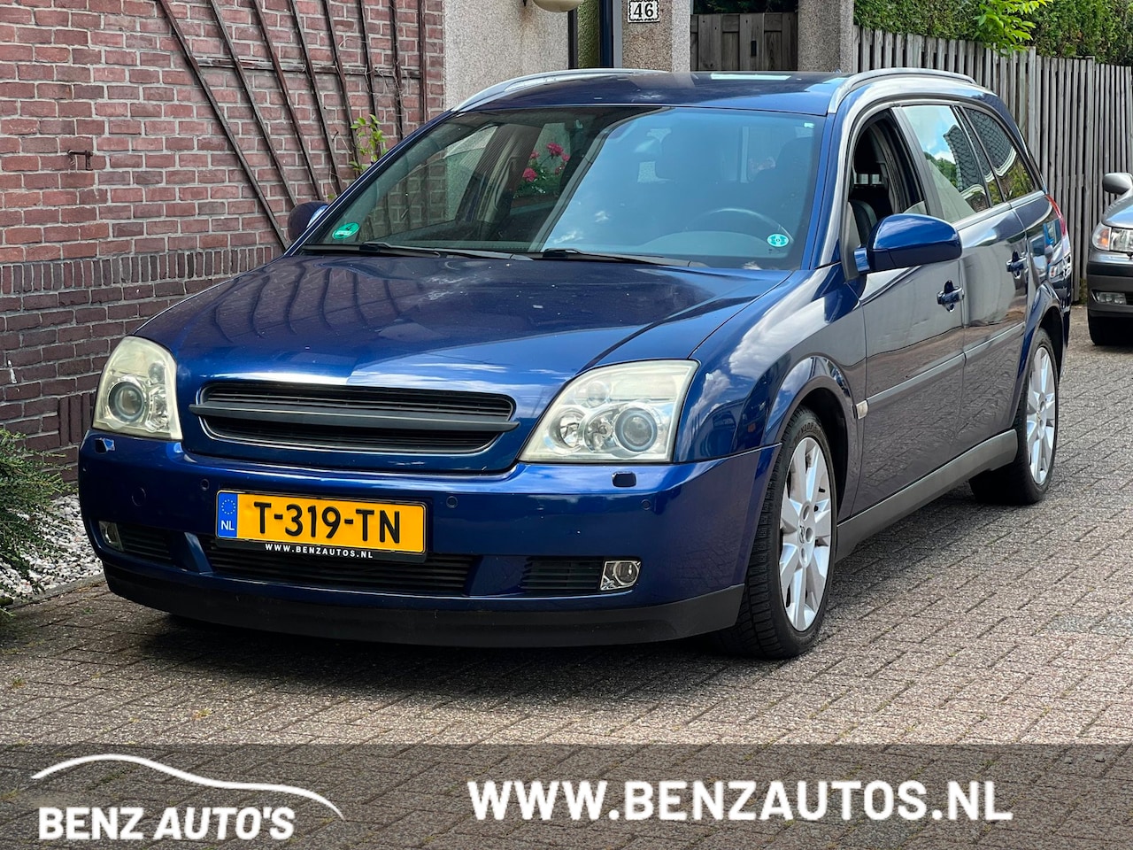 Opel Vectra Wagon - 3.2 V6 Cosmo /Xenon/211PK - AutoWereld.nl