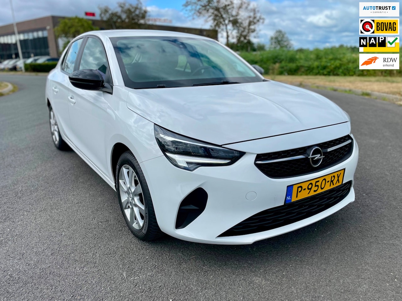 Opel Corsa - 1.2 Edition 1.2 Edition, Aut, 5drs, Navi, Cruise, Carplay, LED, Airco, Lmv, Pdc, 1e eig afk, Geen impo - AutoWereld.nl