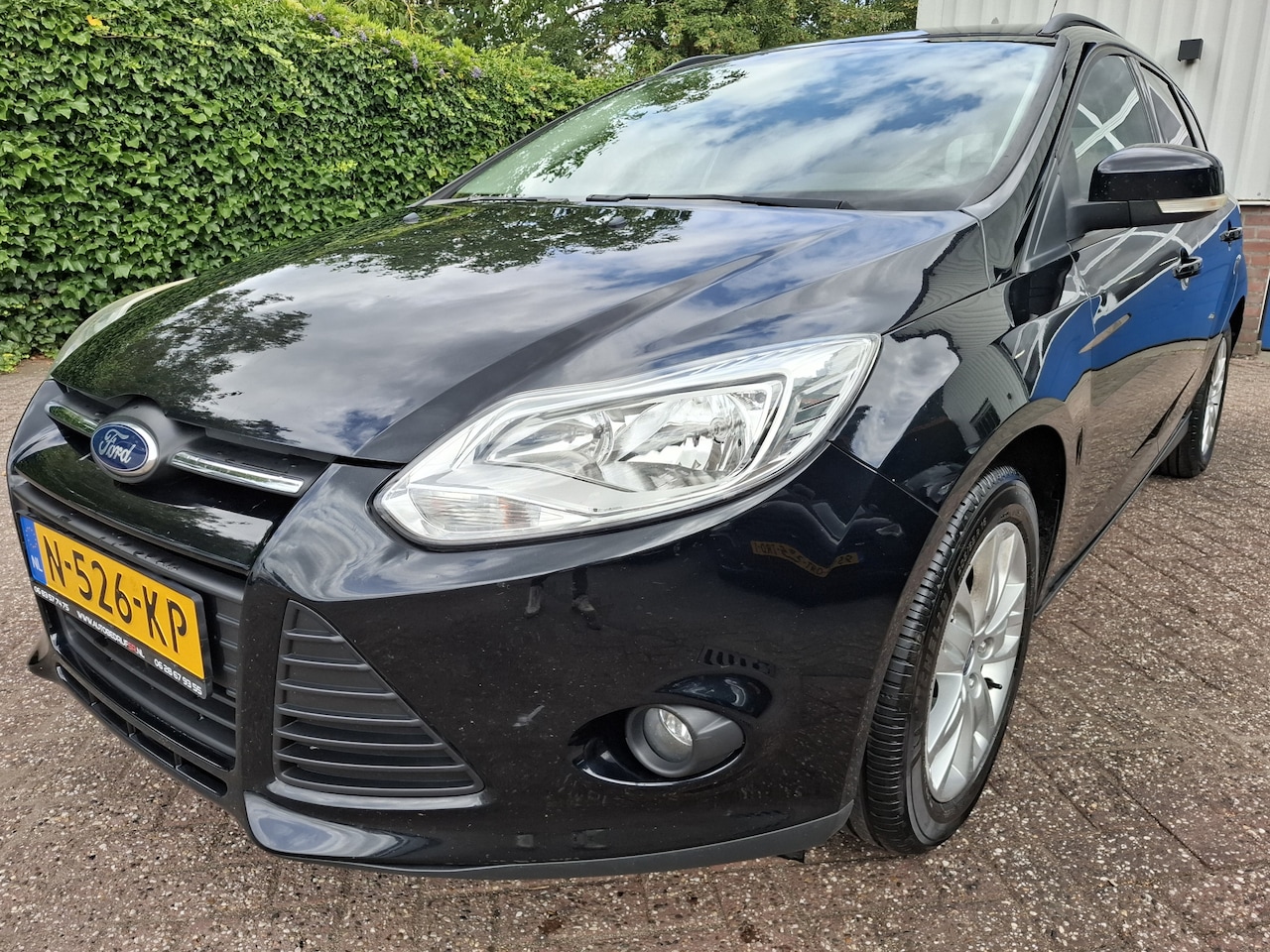 Ford Focus Wagon - 1.0 EcoBoost AIRCO/PDC.A/TREKHAAK 125PK - AutoWereld.nl
