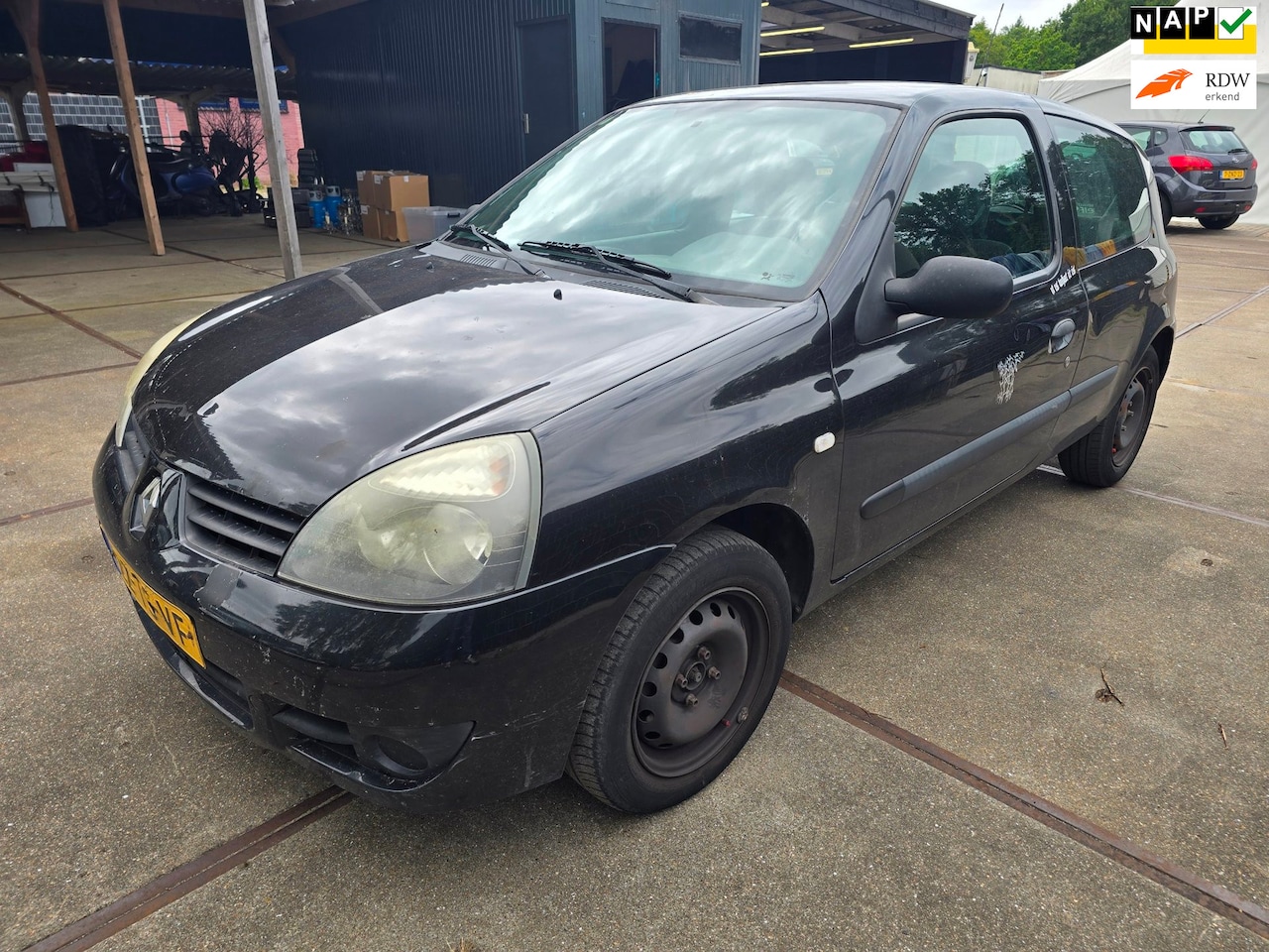 Renault Clio - 1.2 Campus Accès APK 12-2026 - AutoWereld.nl