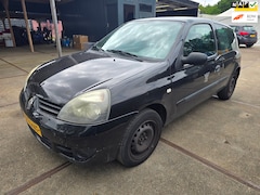 Renault Clio - 1.2 Campus Accès APK 12-2026