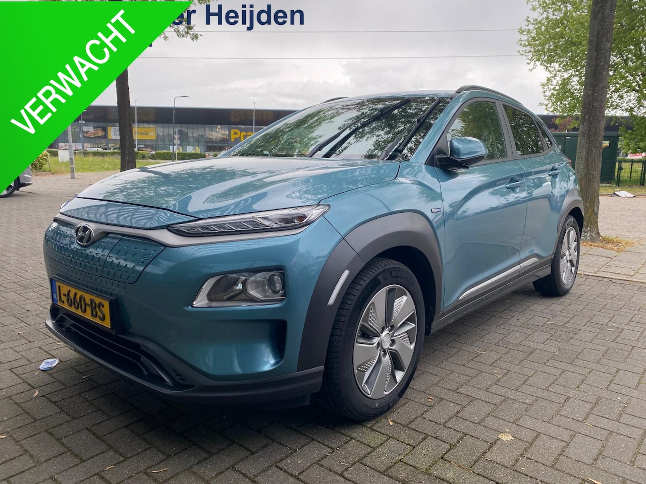 Hyundai Kona Electric - EV Comfort Smart 64 kWh Dealeronderhouden | Navigatie | Camera | Apple Car Play & Android - AutoWereld.nl