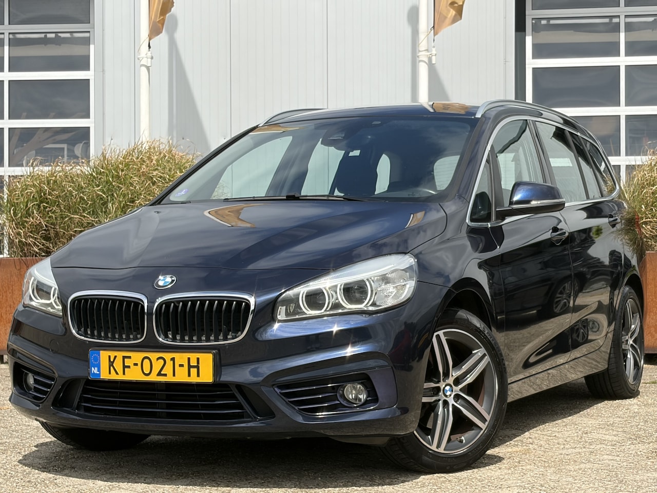BMW 2-serie Gran Tourer - 218i Centennial Executive 136pk | 7-Persoons | Bluetooth | Cruise control | LED koplampen - AutoWereld.nl