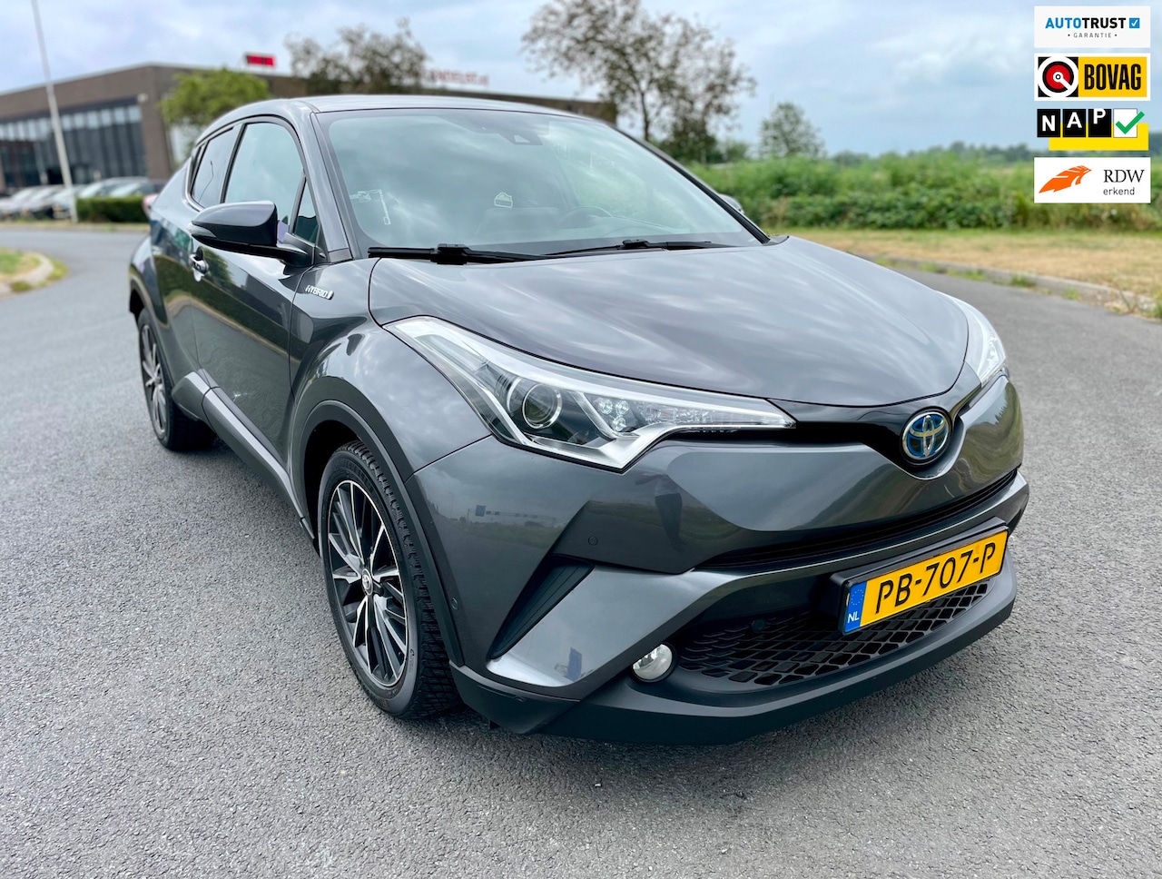 Toyota C-HR - 1.8 Hybrid Executive 1.8 Hybrid Executive, Aut, Acc, Stoelverw, Cam, Navi, Pdc, 2e eig afk, Geen import, Nap! - AutoWereld.nl