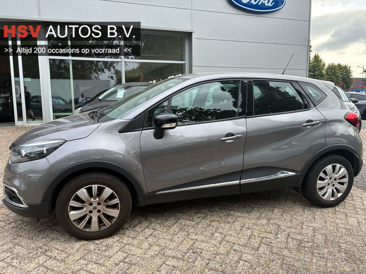 Renault Captur - 0.9 TCe Expression navi LM airco - AutoWereld.nl