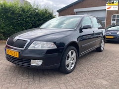 Skoda Octavia Combi - 2.0 FSI 4x4 Bj 2006, Clima, Cruise, APK TOT 07-2027, inruil is mogeijk