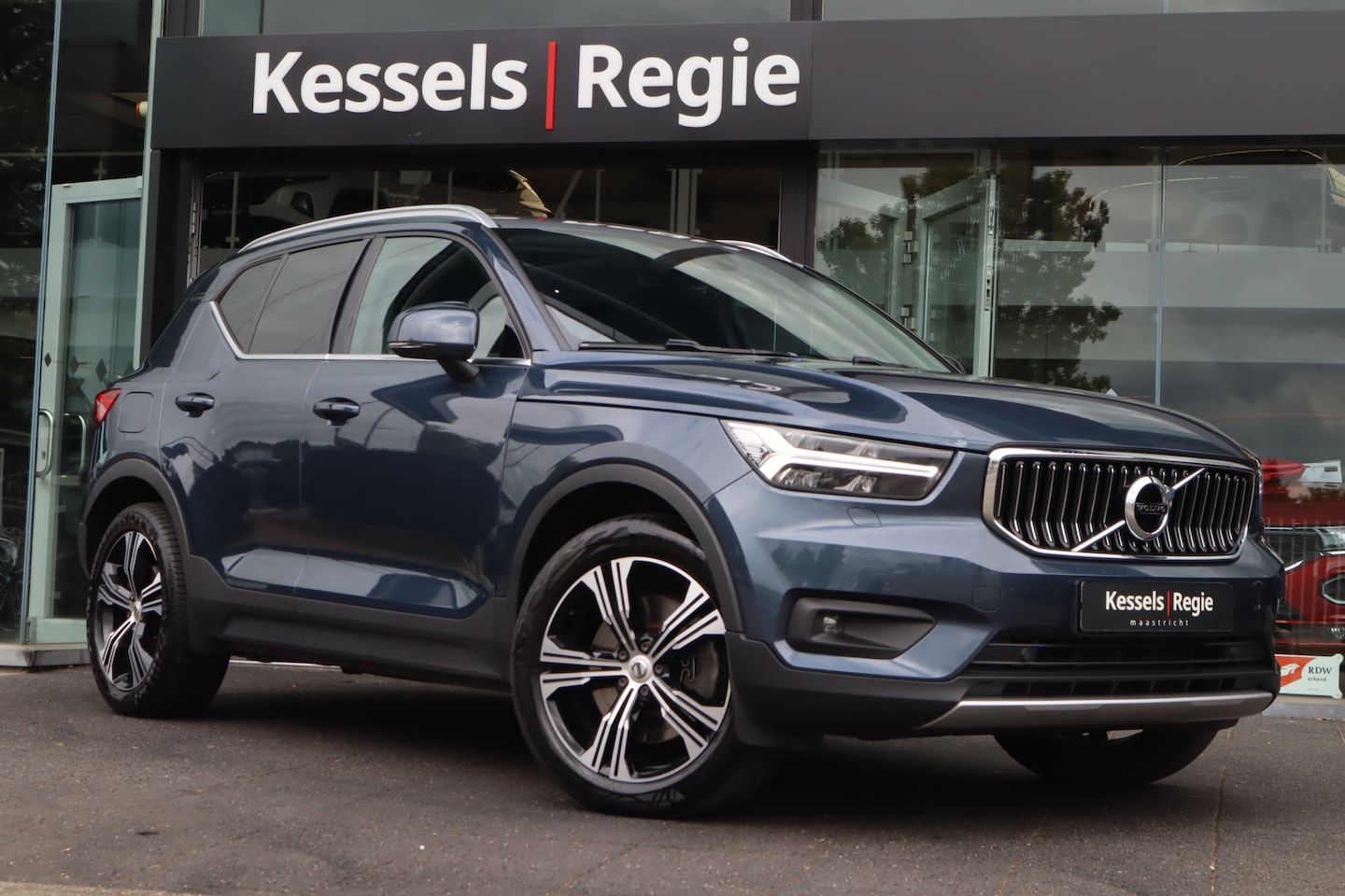 Volvo XC40 - 1.5 T5 Recharge Inscription | Pano | Memory | ACC | Camera | Keyless | 19” | Stuur/Stoelve - AutoWereld.nl