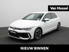 Volkswagen Golf - 1.5 eTSI R-Line Edition | 150 PK | Automaat | Navigatie | Carplay / Android Auto | Digital