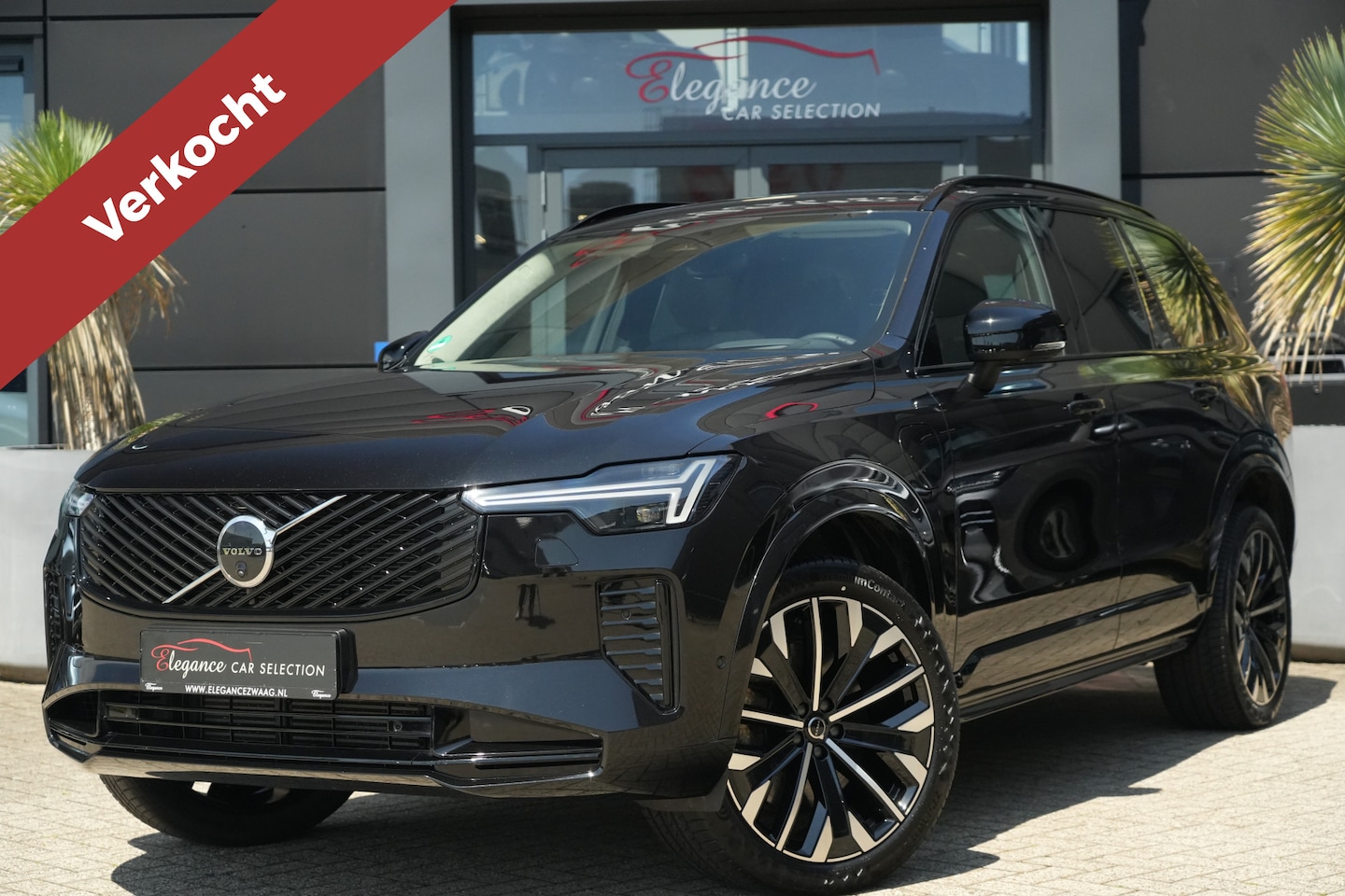 Volvo XC90 - 2.0 T8 FACELIFT Plug-in hybrid AWD Ultra Dark 455pk Panoramadak/Bowers&Wilkins/Luchtvering - AutoWereld.nl