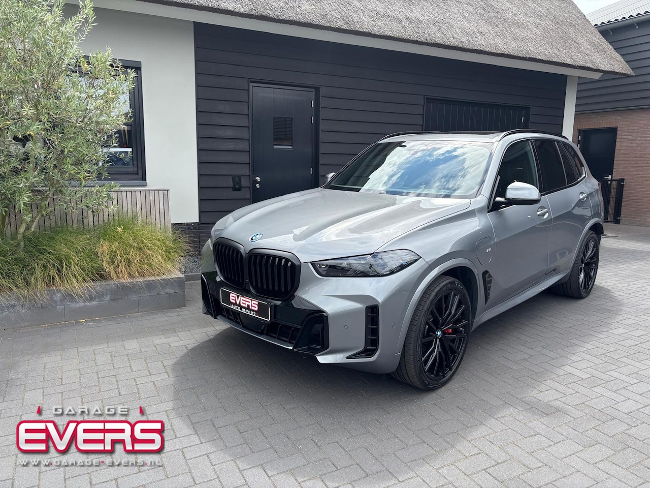 BMW X5 - xDrive50e M-Sport Pro|Pano|H&K|Trekhaak|22"| BTW AUTO - AutoWereld.nl