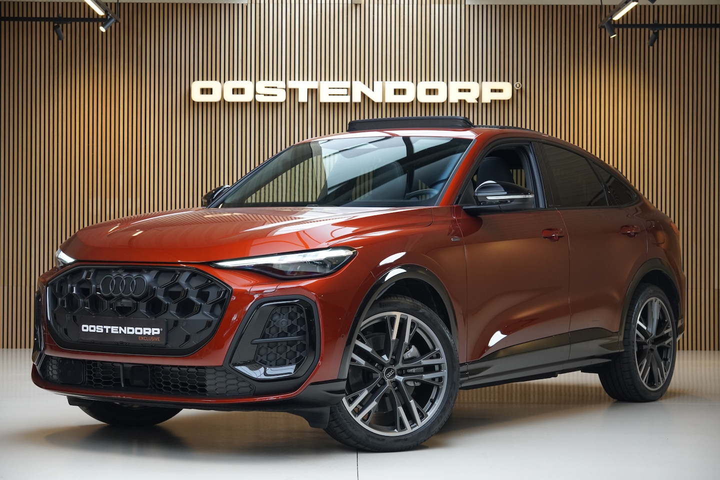 Audi Q5 Sportback - 2.0TFSI/299pk e-hybrid Quattro S-Line Edition One|2026|Panoramadak|21"AudiSport|Cruise+ACC - AutoWereld.nl