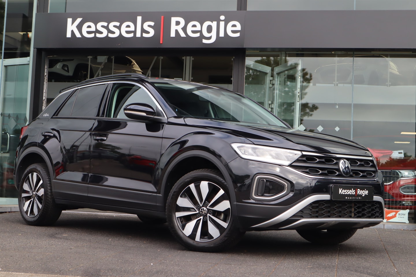 Volkswagen T-Roc - 1.0 TSI Life Goal | ACC | Bliss | Stoelverwarming | Sensoren | CarPlay | Navi | Virtual - AutoWereld.nl