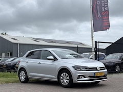 Volkswagen Polo - 1.0 MPI Comfortline cruise apple carplay