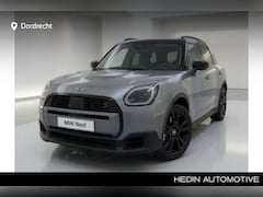 MINI Countryman - 2.0 S ALL4 | 19" JCW | Panoramadak | Trekhaak | Stoel/Stuurverwarming | Voorbereiding Driv