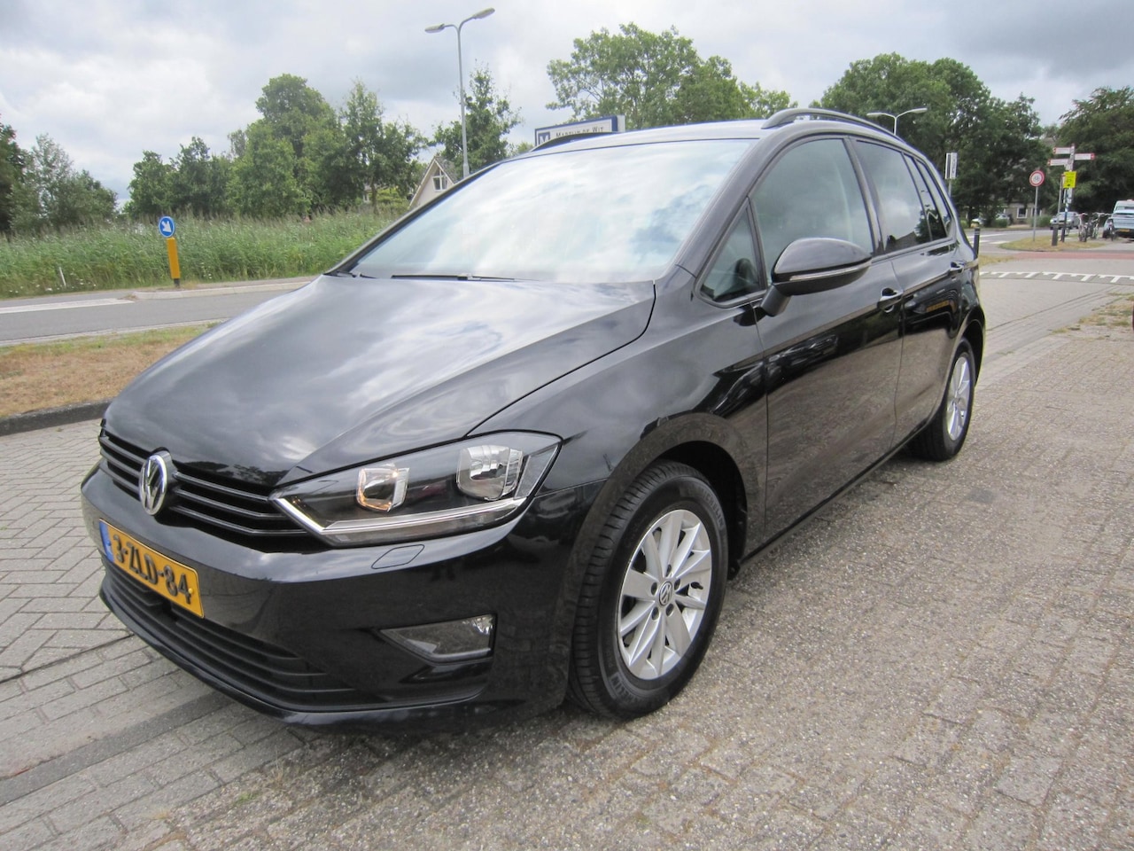 Volkswagen Golf Sportsvan - 1.4 TSI Aut Comfortline - AutoWereld.nl