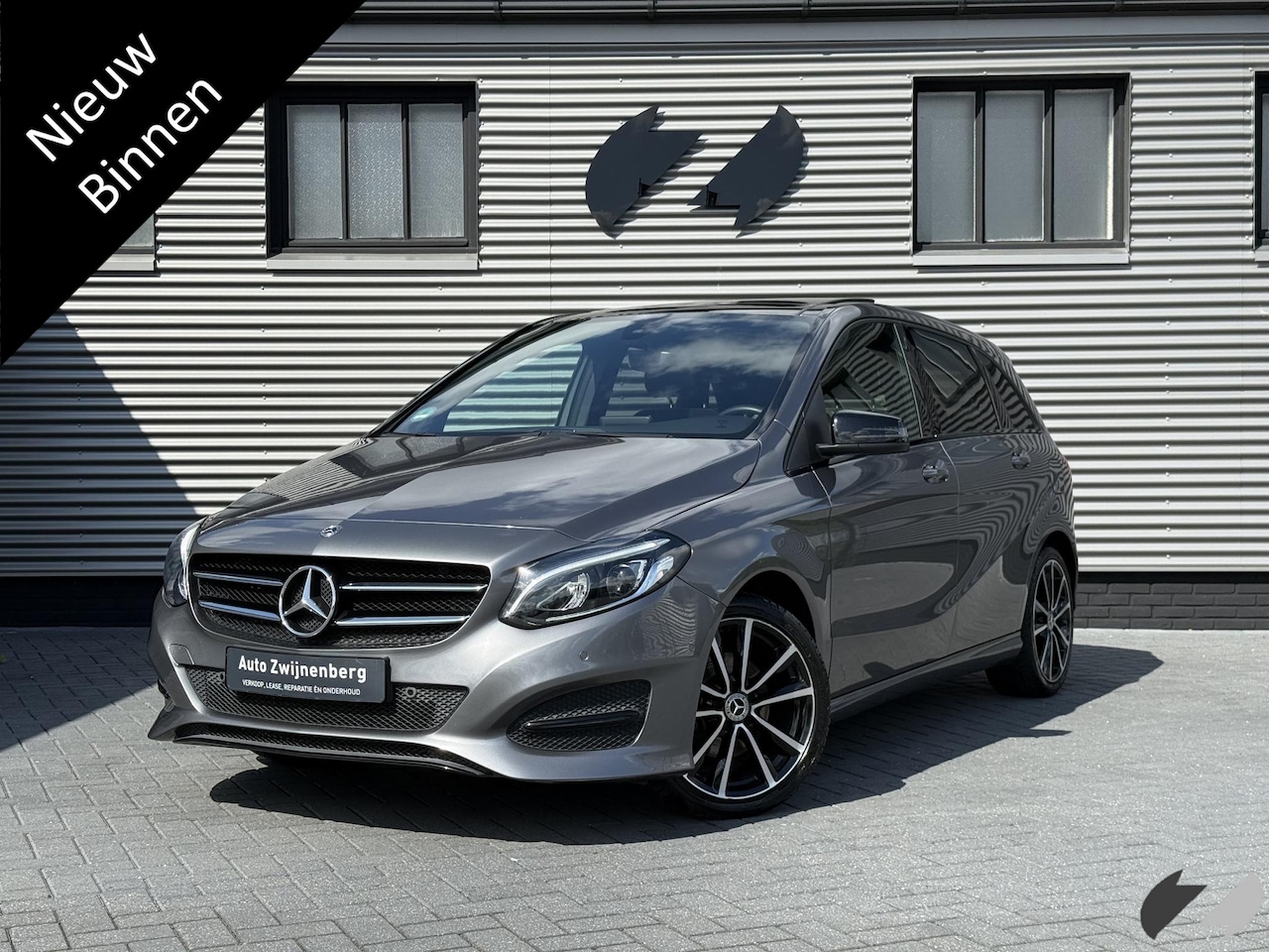 Mercedes-Benz B-klasse - 180 Ambition |pano| - AutoWereld.nl