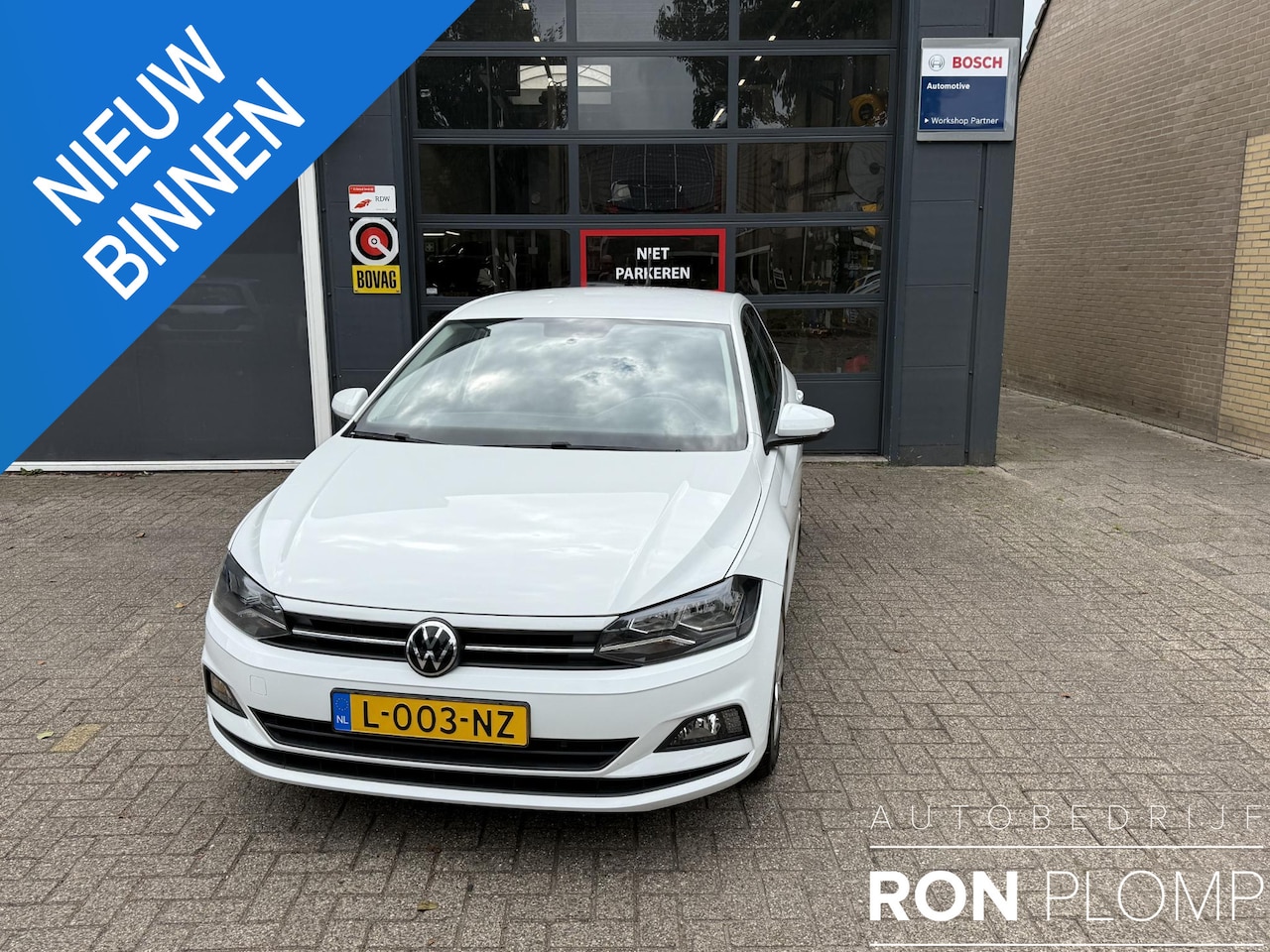 Volkswagen Polo - 1.0 TSI Comfortline / Airco/ Navigatie/ Cruise/ Apple carplay/ LED - AutoWereld.nl
