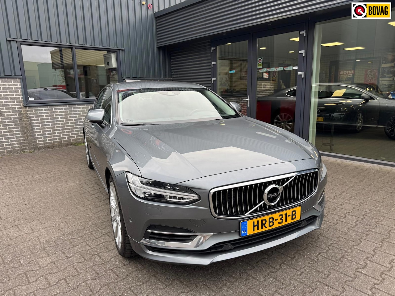 Volvo S90 - 2.0 T8 AWD R-Design 2.0 T8 AWD R-Design - AutoWereld.nl