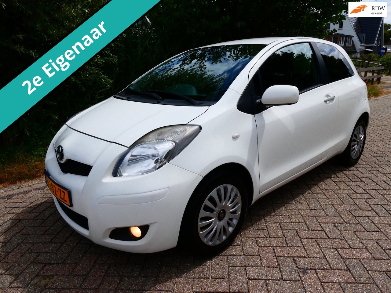 Toyota Yaris - 1.3 VVTi Automaat 101pk 2e eig. Clima Navi - AutoWereld.nl