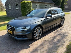 Audi A6 allroad quattro - 3.0 TDI quattro Premium Edition S-line 3.0 V6 TDI - S-line - luchtvering