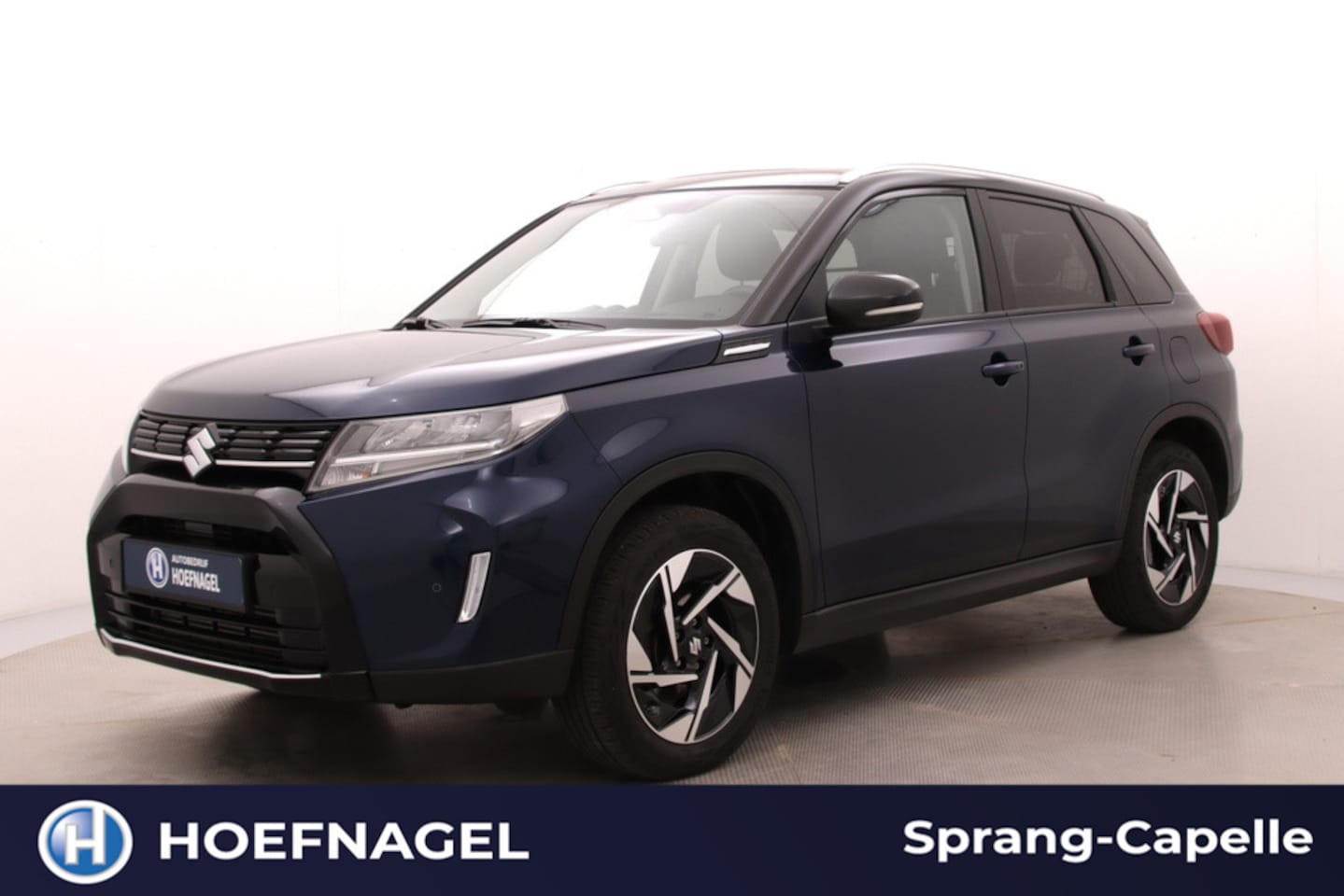 Suzuki Vitara - 1.4 Boosterjet Style Smart Hybrid | Schuifdak | Adaptive Cruise | Camera | CarPlay | Stoel - AutoWereld.nl