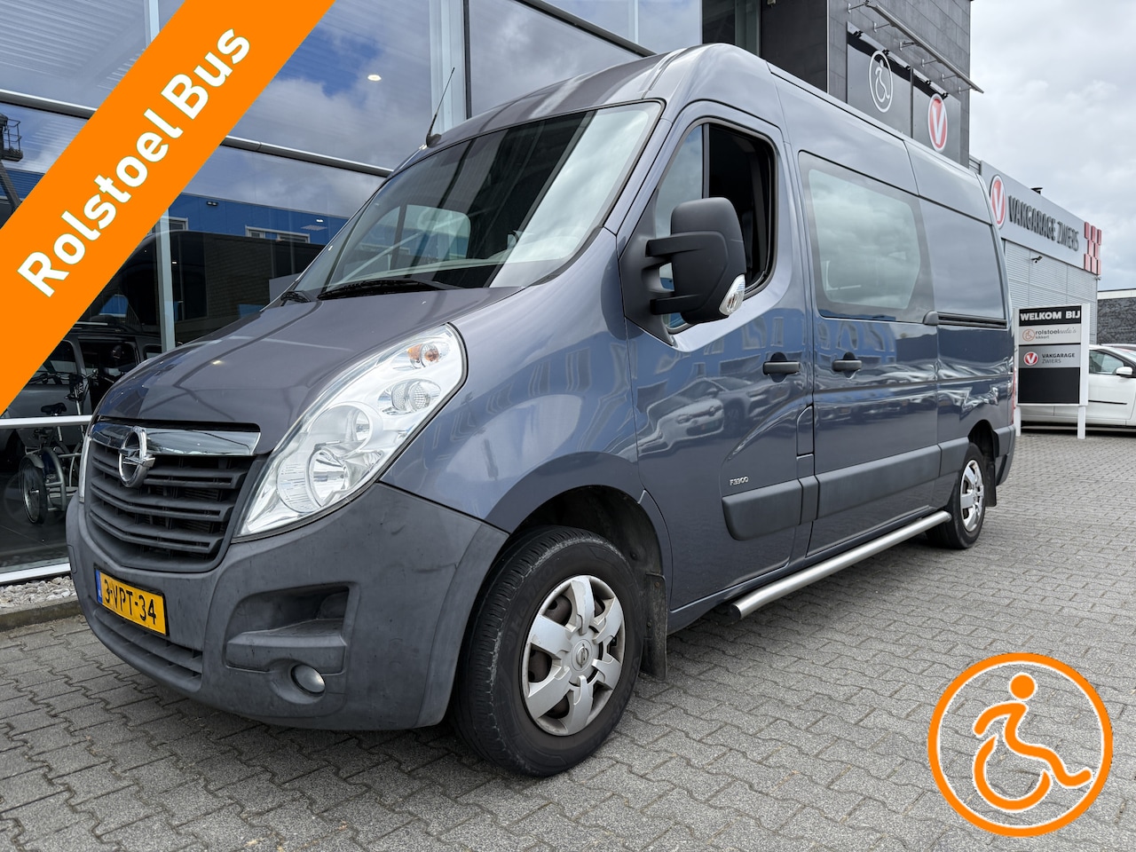Opel Movano - 5+1 Rolstoelbus 2.3 CDTI L2H2 (Mooie ruime rolstoelbus met 2 schuifdeuren!) - AutoWereld.nl