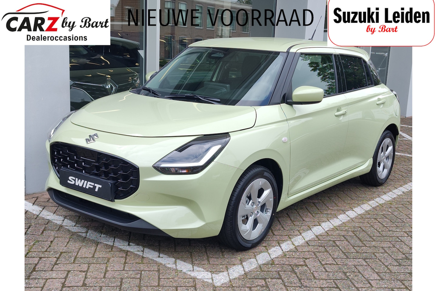 Suzuki Swift - 1.2 SELECT SMART HYBRID AUTOM. Direct Leverbaar | Tot 10 JAAR GARANTIE! | Inclusief € 2.40 - AutoWereld.nl