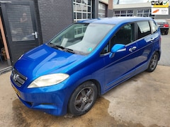 Honda FR-V - 2.0i Comfort 6 zitter