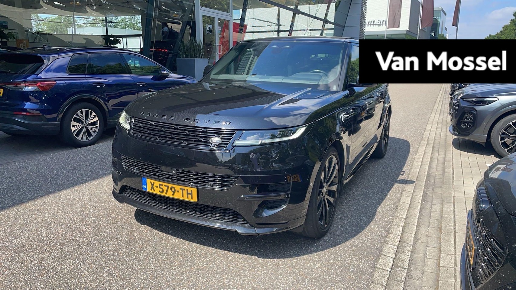 Land Rover Range Rover Sport - 3.0 P460e Dynamic HSE PHEV 460 PK | Automaat | Panoramadak | Navigatie | 360 Camera | Meri - AutoWereld.nl