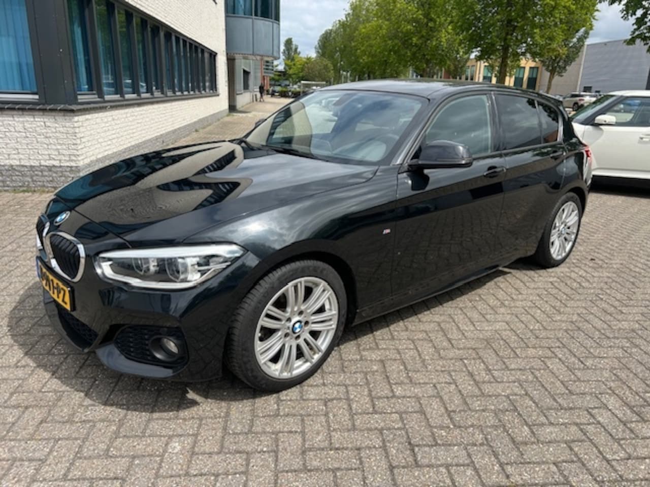 BMW 1-serie - 118i M Sport Edition NAVI PDC STOELVW XENON. - AutoWereld.nl