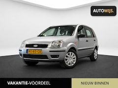 Ford Fusion - 1.6-16V Ghia|TREKHAAK|NL AUTO|APK 2-2027|AIRCO