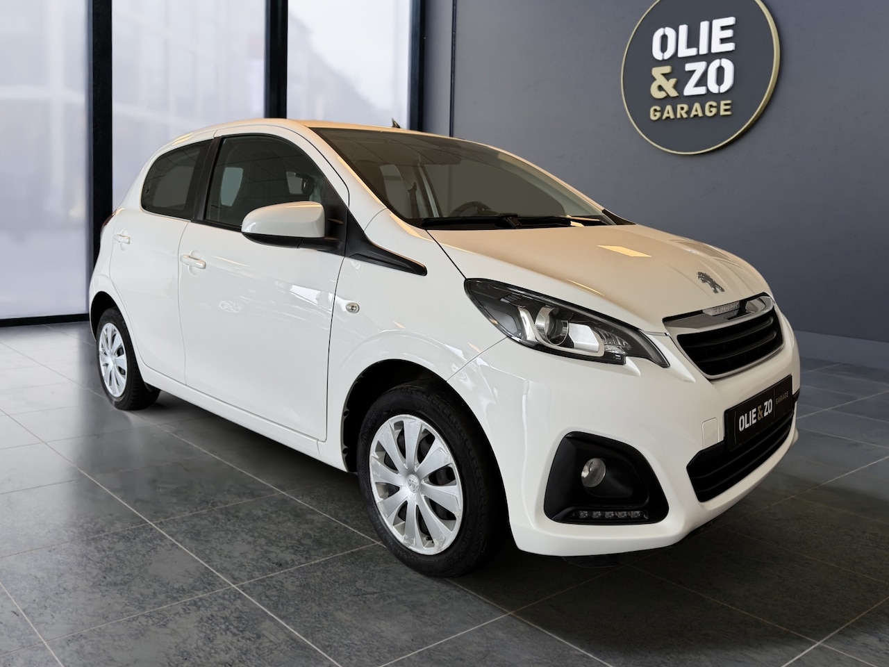 Peugeot 108 - 1.0 e-VTi Active | All-in | Camera | Airco | DAB | Bluetooth - AutoWereld.nl