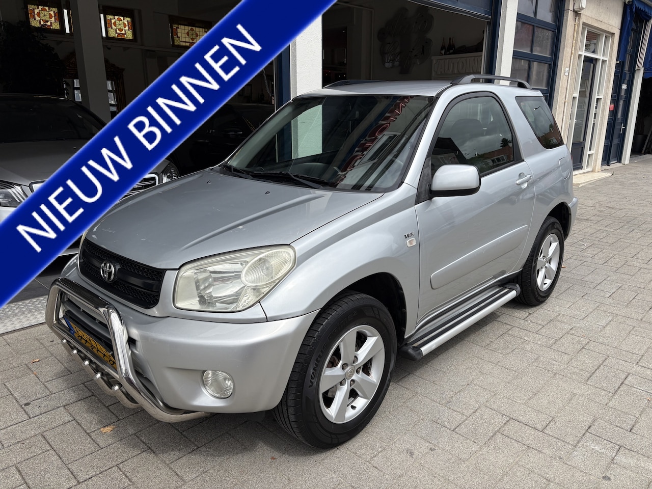 Toyota RAV4 - 1.8-16V VVT-i Terra AIRCO/NW APK 06-2027 - AutoWereld.nl