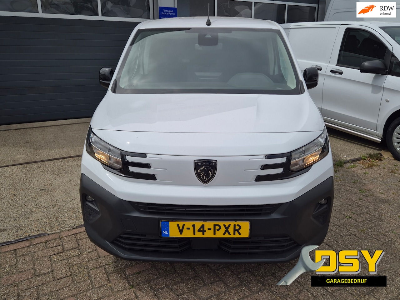 Peugeot Partner - 1.5 BlueHDi 100 S&S L2 1.5 BlueHDi 100 S&S L2 - AutoWereld.nl