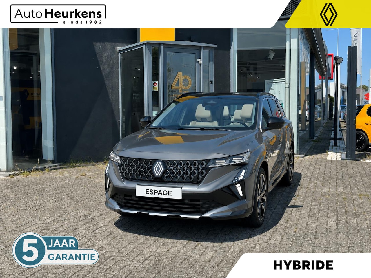 Renault Espace - Iconic Full Hybrid E-Tech 200 - 7 zitplaatsen l Meer dan € 4.500 voorraadvoordeel! l Snel - AutoWereld.nl