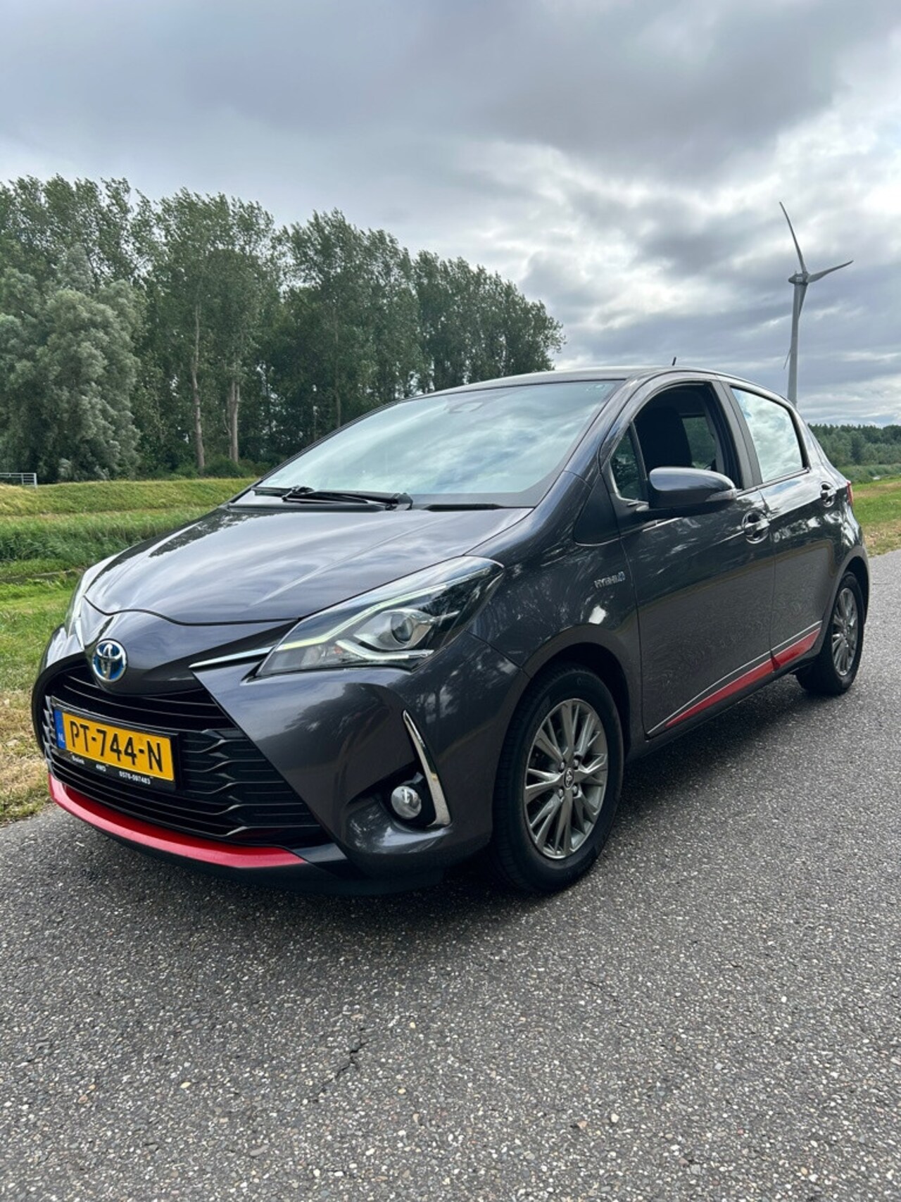 Toyota Yaris - 1.5 Hybrid Design 1.5 Hybrid Design - AutoWereld.nl