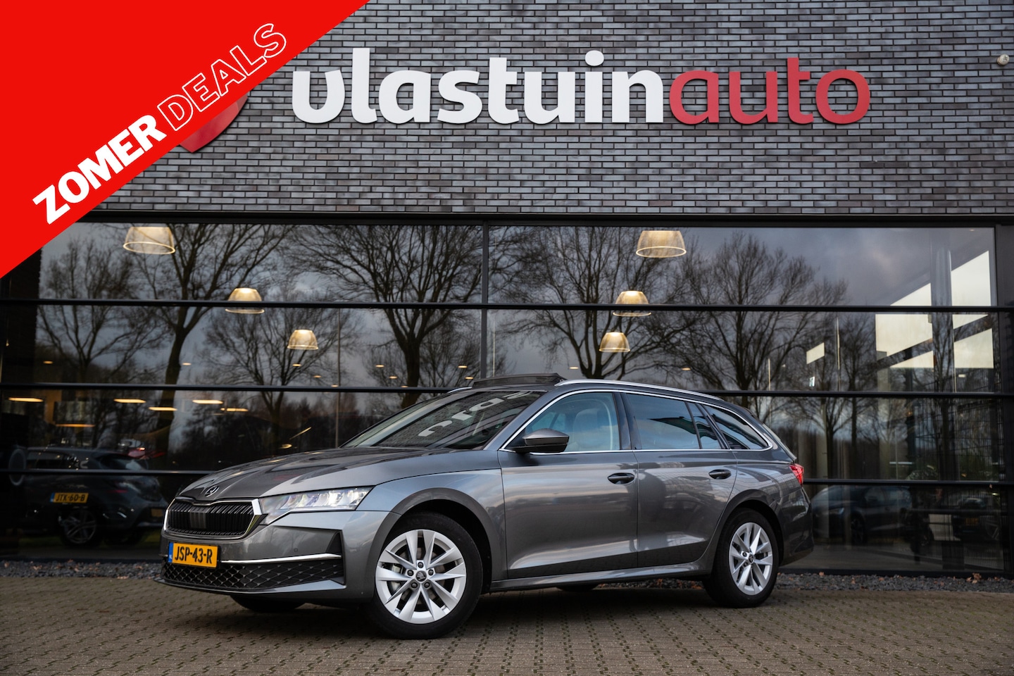 Skoda Octavia Combi - 1.5 TSI MHEV Business Edition 1.5 TSI MHEV Business Edition , Panoramadak, Stuur/stoelverwarming, - AutoWereld.nl