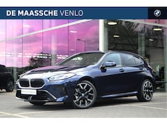 BMW 1-serie - 120 M Sport Automaat / Sportstoelen / M Adaptief onderstel / Achteruitrijcamera / Stoelver