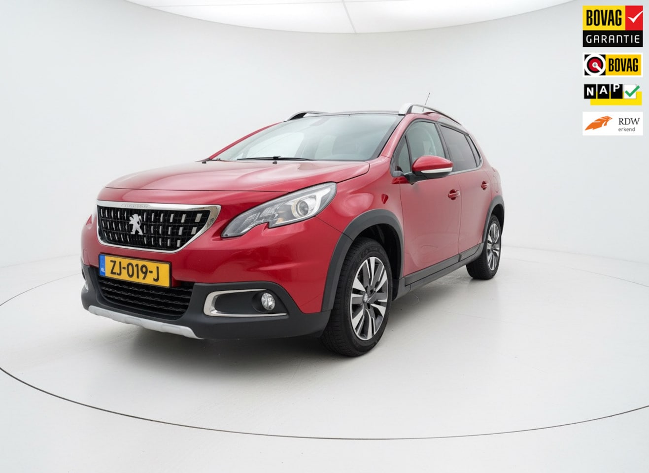 Peugeot 2008 - 1.2 PureTech Allure|Automaat|DB vervangen! |Pano|Nap - AutoWereld.nl