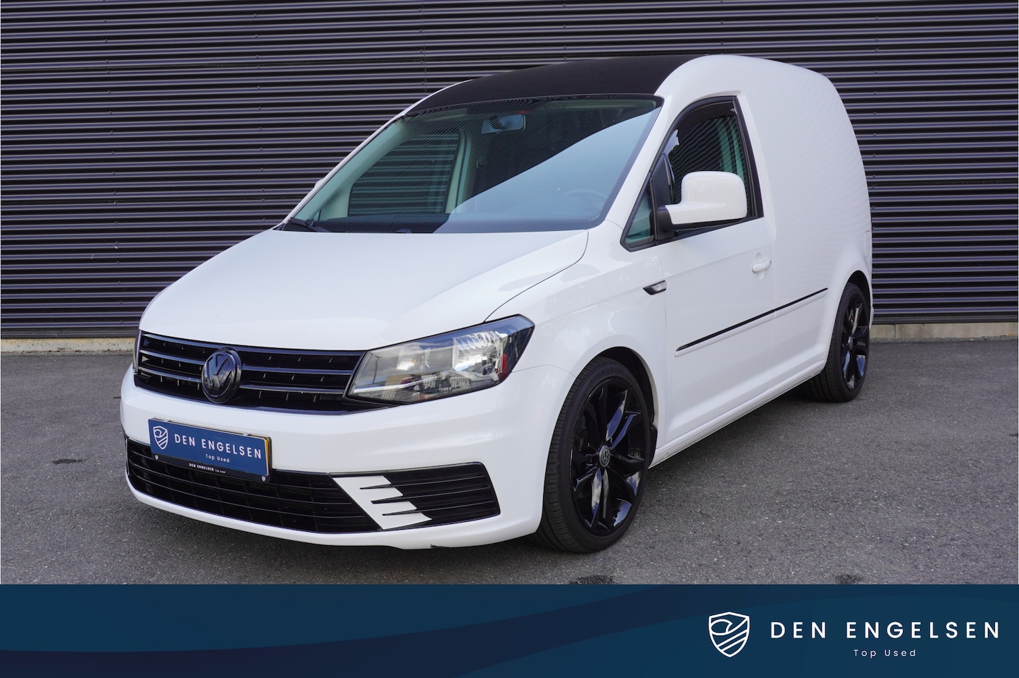 Volkswagen Caddy - 185pk Gechipt Trekhaak Apple carplay Cruise conrol Airco 18" Velgen Spoiler - AutoWereld.nl