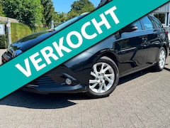 Toyota Auris Touring Sports - 1.2T Active | Trekhaak | All Season | Climate Control | Cruise Control |