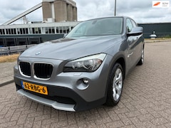 BMW X1 - SDrive18i Executive_AUTOMAAT_LEER_NETTE AUTO