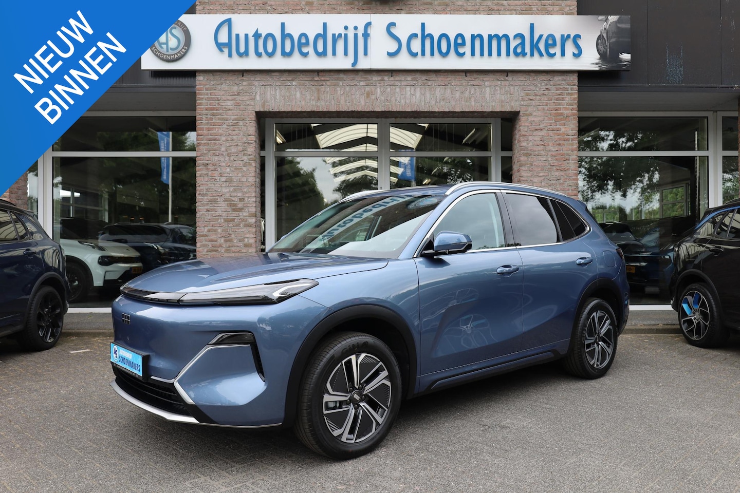 Geely Starray EM-i - 1.5 Pro STOEL/STUURVERW. 360-CAMERA CARPLAY ACC ELECTRISCHE-STOELEN DRAADLOZE-LADER 2XPDC - AutoWereld.nl