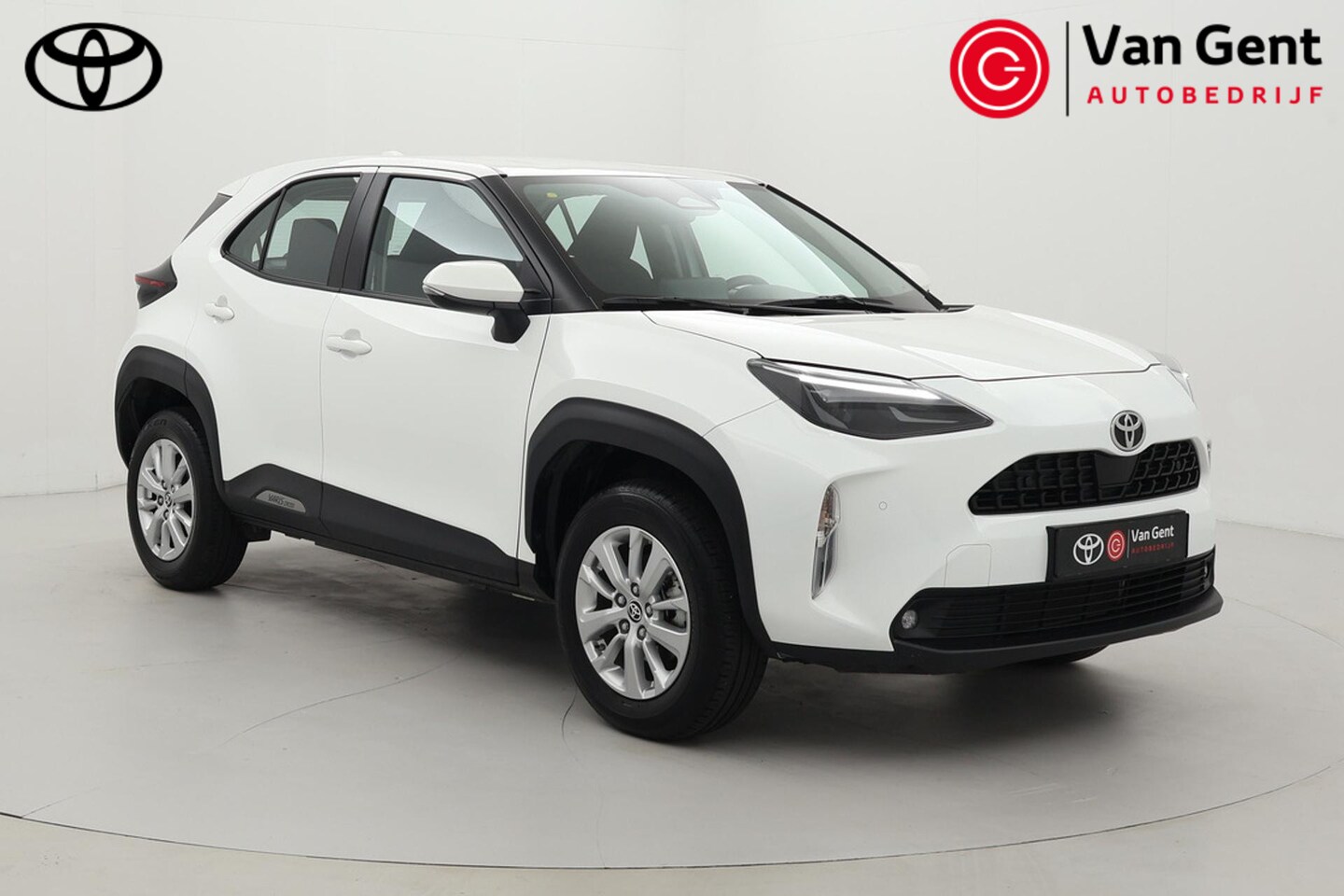 Toyota Yaris Cross - 1.5 Hybrid 115 Active | Dodehoek detectie | Stoelverwarming | Parkeersensoren voor/achter - AutoWereld.nl