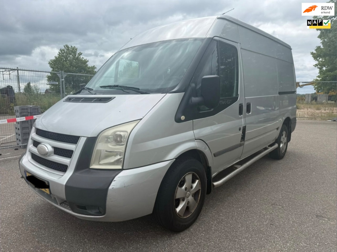 Ford Transit - 350M 3.2 TDCI SHD DC 350M 3.2 TDCI SHD DC - AutoWereld.nl