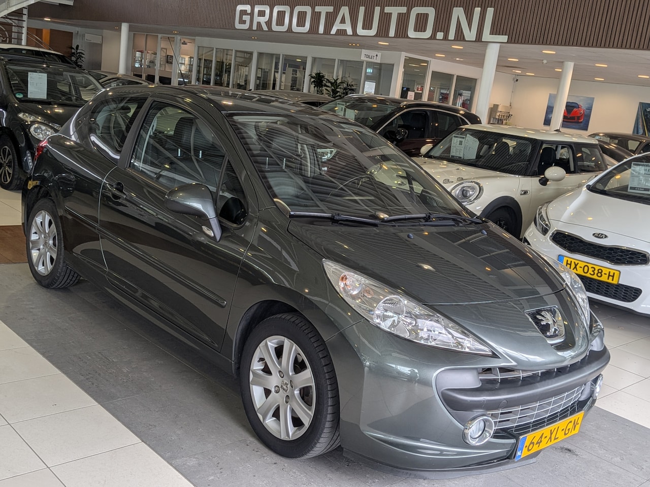 Peugeot 207 - 1.6 VTi XS Pack Automaat, Trekhaak, Airco - AutoWereld.nl