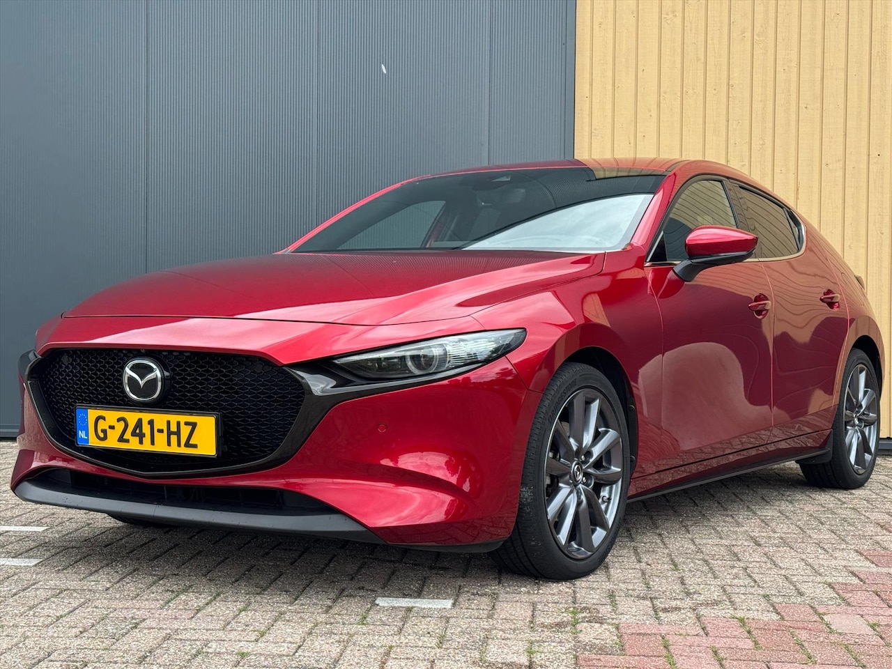 Mazda 3 - Hatchback Skyactiv-X 180pk Aut Luxury | NL Auto | Trekhaak | ACC | Bose | HUD | 360 Camera - AutoWereld.nl